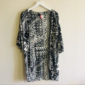 H&M Black And White Kimono